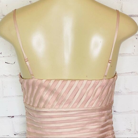 JS Collections  sheath dress with mesh overlay - Picture 4 of 11